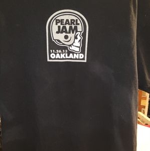 2013 Pearl Jam Oakland T-Shirt